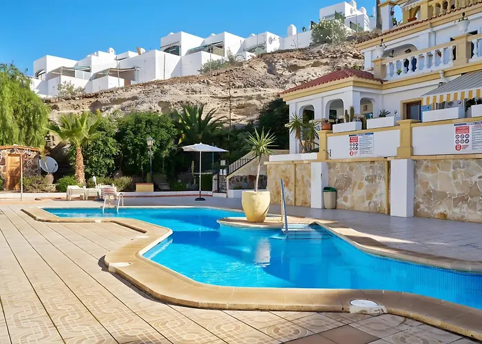 Pearl Of Windsor Park